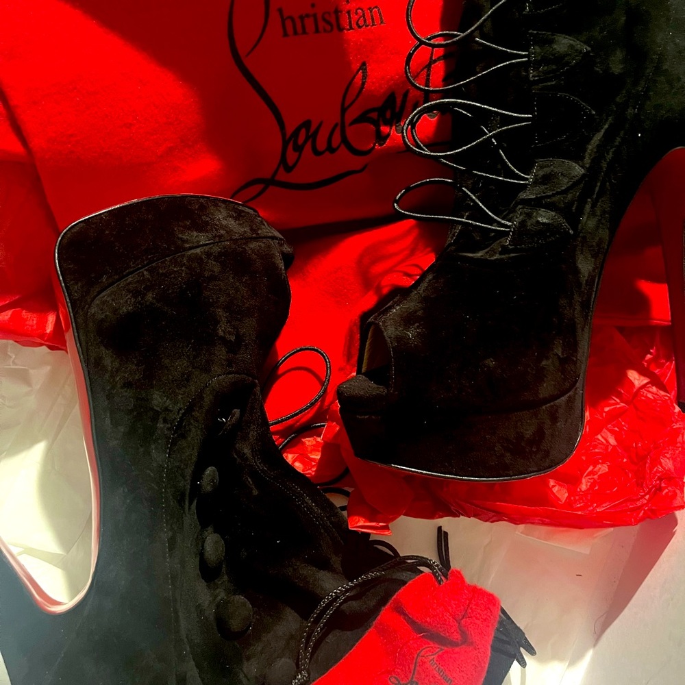 Brand new Christian Louboutin Booties